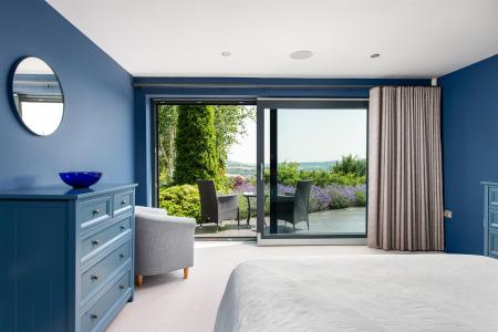 Bedroom4_2.jpg
