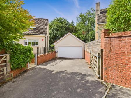 Double garage & driveway