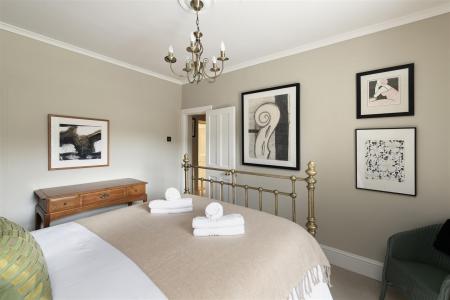 5 Daniel Street ph14 copy.jpg