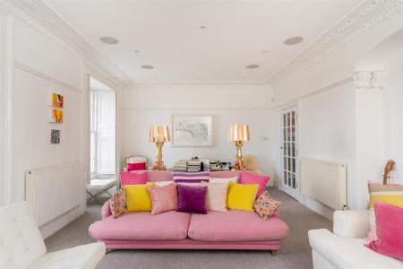 1W1TCN - Reception B.jpg