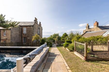 11 Wellington Terrace, BS21 (EXT)-16.jpg