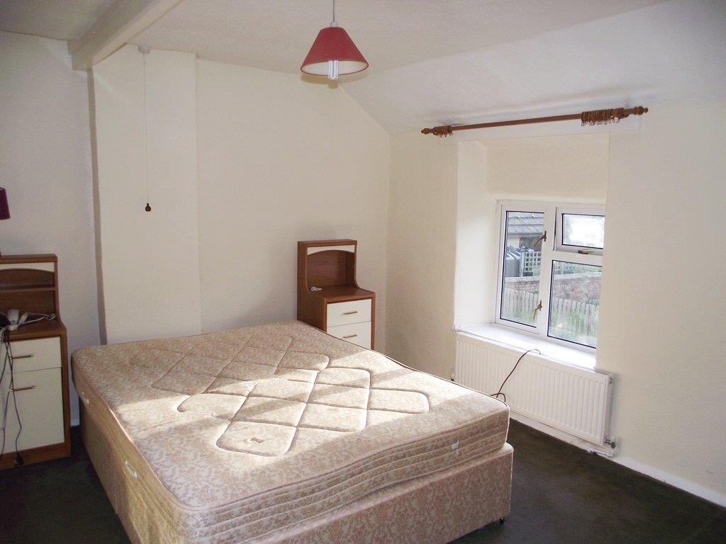 2 bedroom Cottage for rent in Paulerspury Towcester