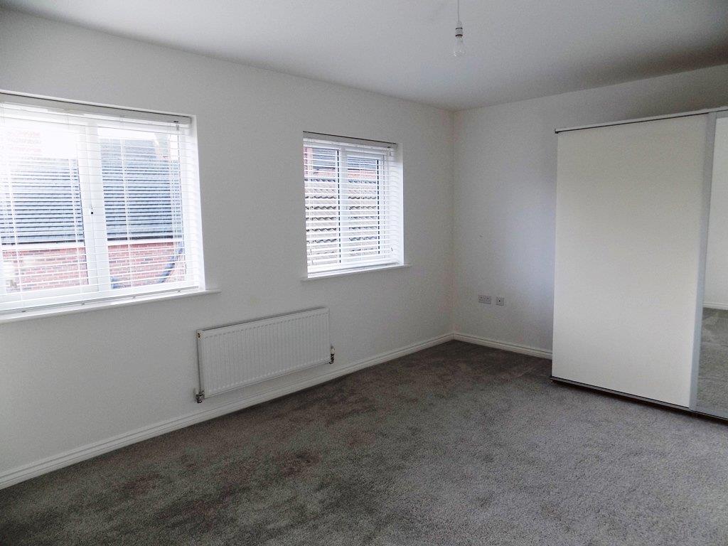 3 bedroom SemiDetached House for rent in Northampton