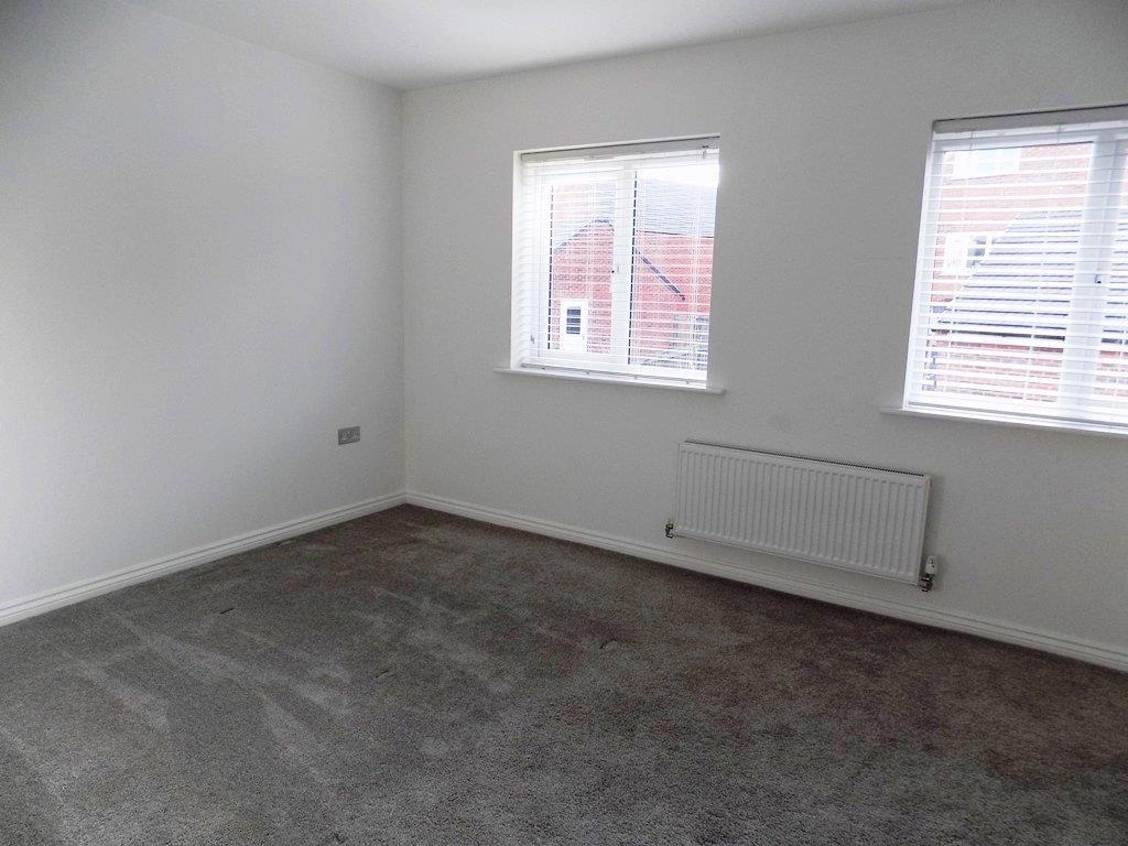 3 bedroom SemiDetached House for rent in Northampton