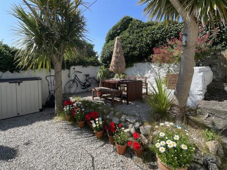 Tiered Courtyard by Current tenant