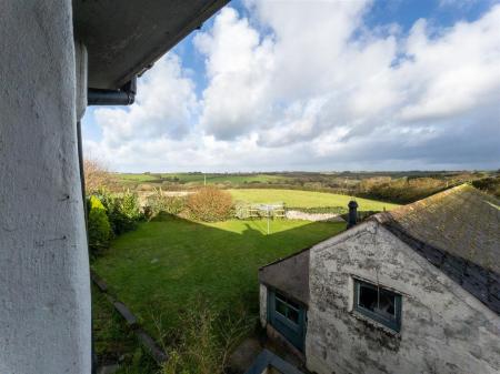 he View from first floor over barn