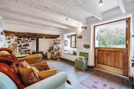 The Cottage - Dining area