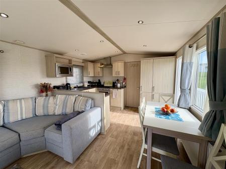 Kitchen/Lounge/Diner