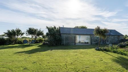 Lamorna-View-12-Medium.jpg