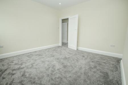 Media image 06