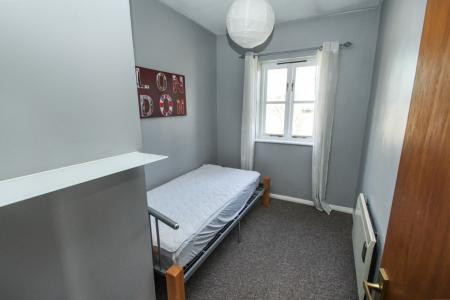 Media image 09