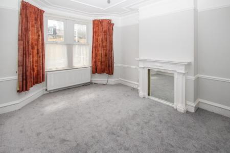 Media image 01