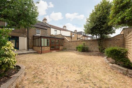 Media image 32