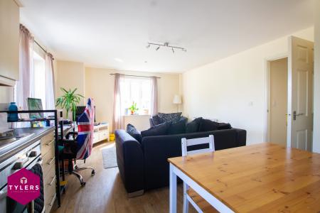 Sitting Room/Kitchen