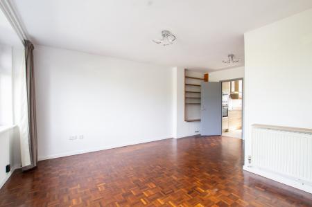 Sitting/Dining Room