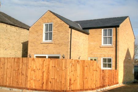 Rear Aspect.