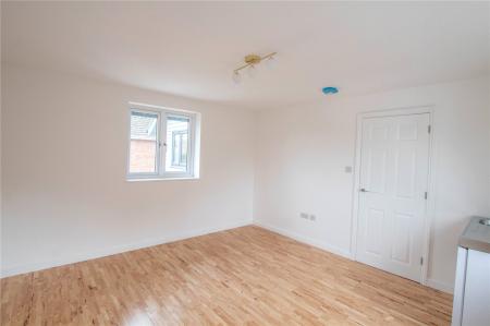 Bed/Sitting Room