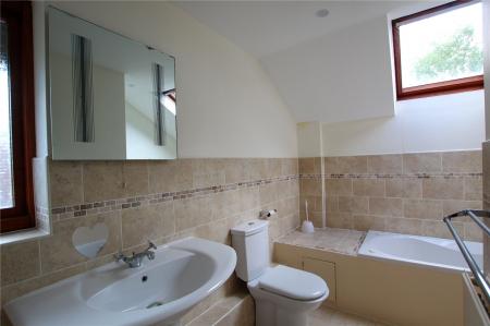 Family Bathroom.