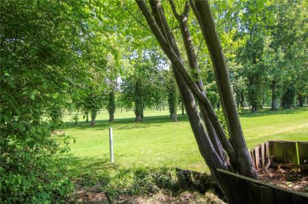 Golf Course Access.