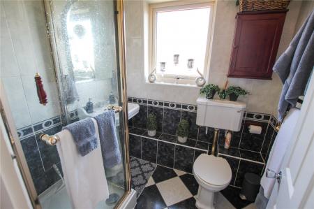 Shower Room.