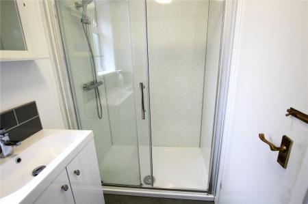 Shower Room.