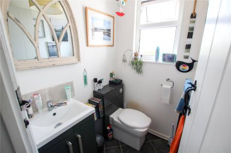 Cloakroon/Wc.