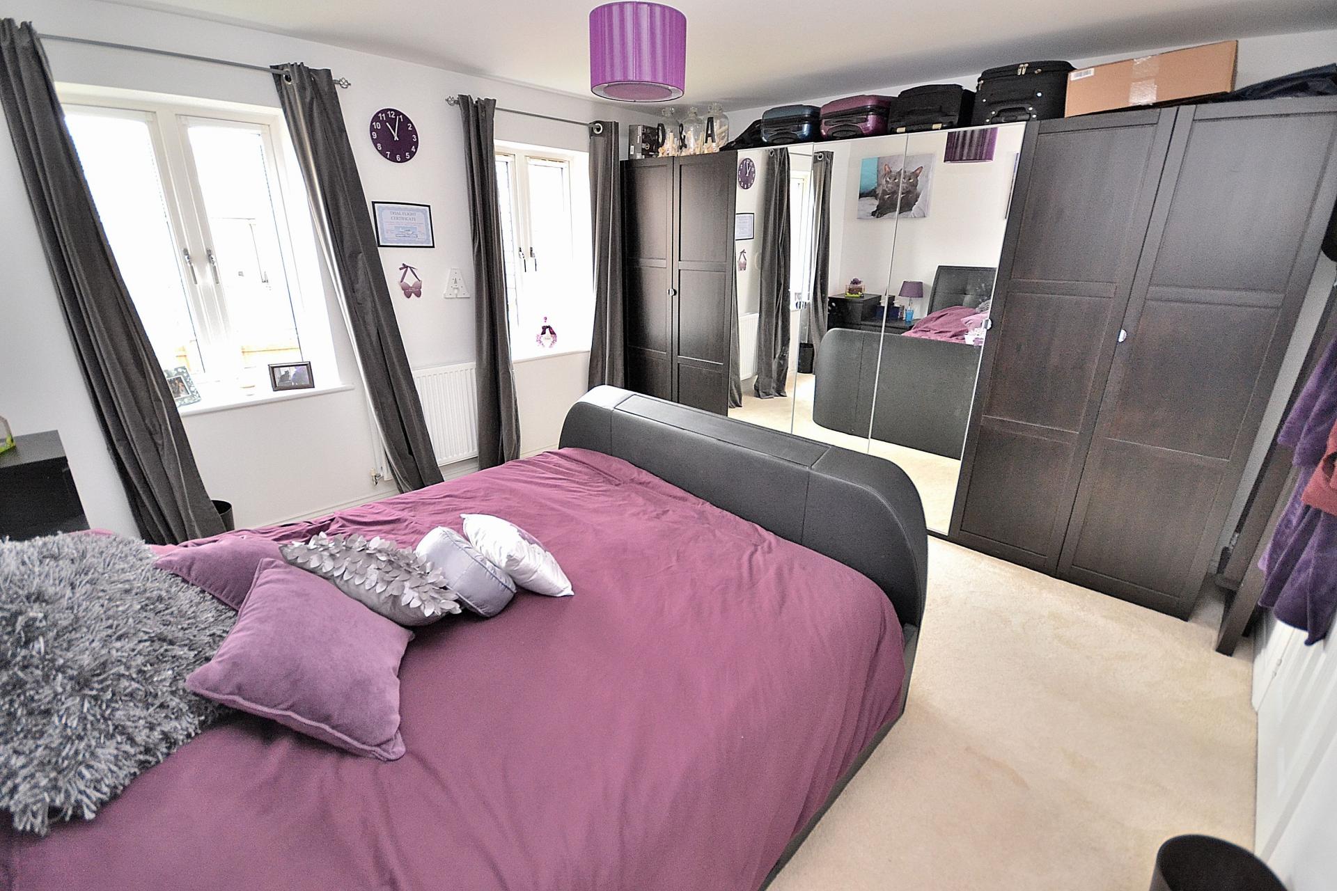 4 bedroom SemiDetached House for sale in Leighton Buzzard