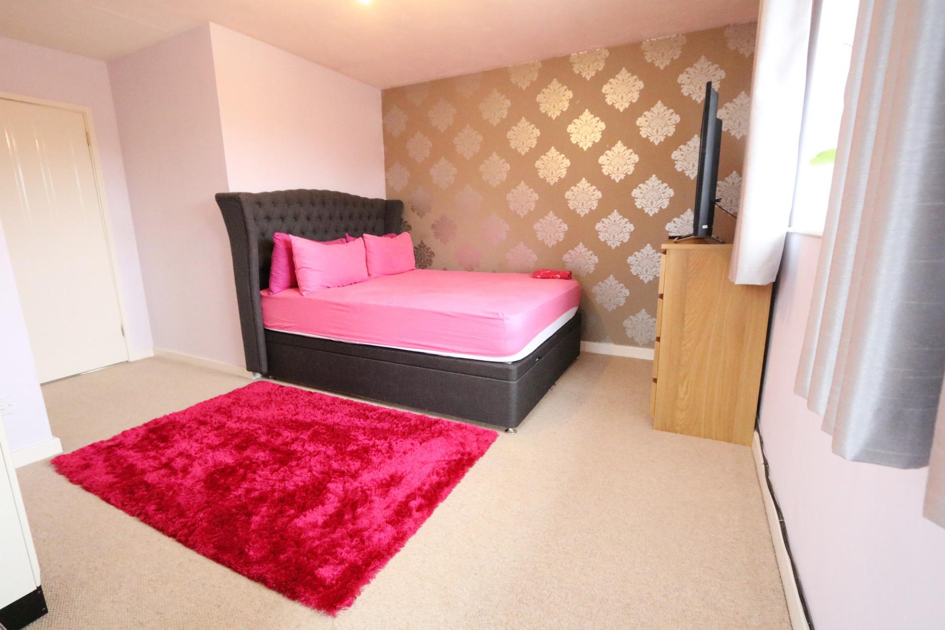 1-bedroom-flat-for-rent-in-buckinghamshire