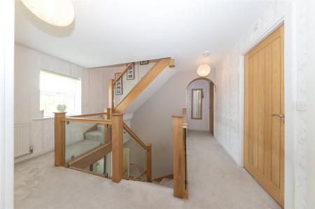 Landing 1st Floor