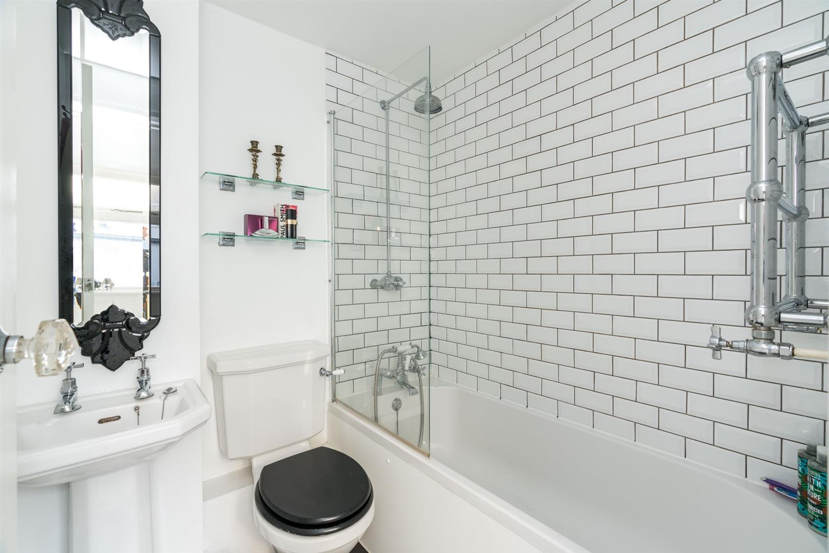 2 bedroom Apartment for rent in London