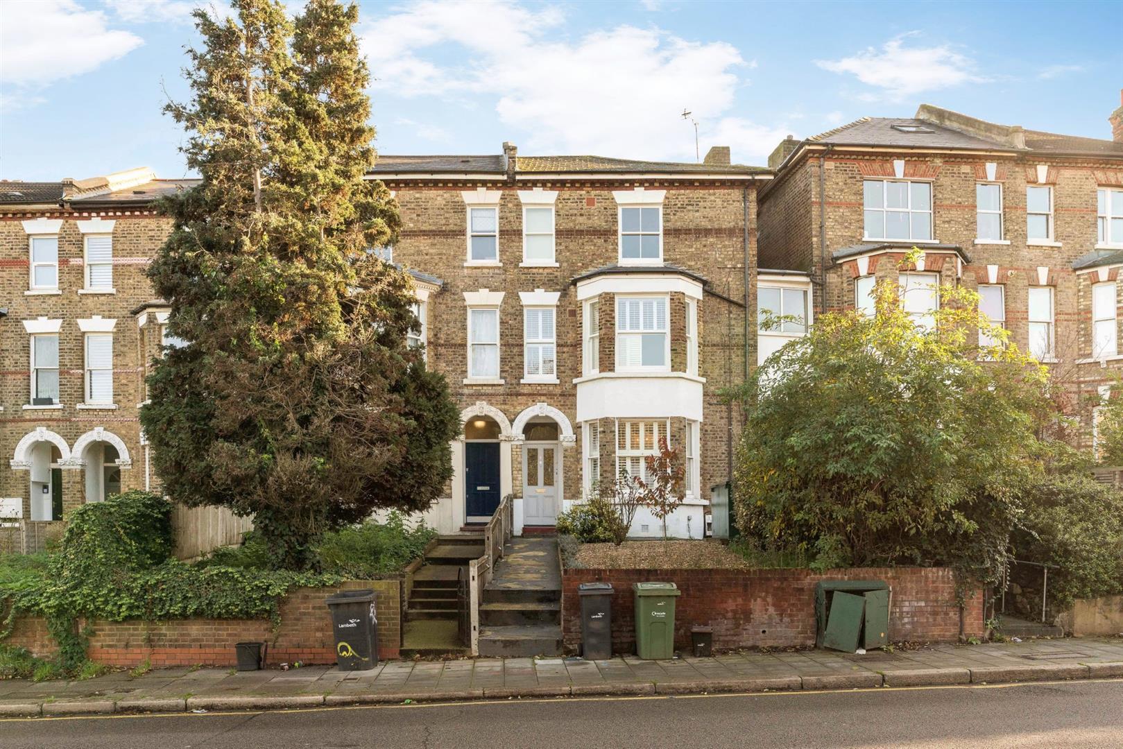 2 bedroom Apartment for rent in London