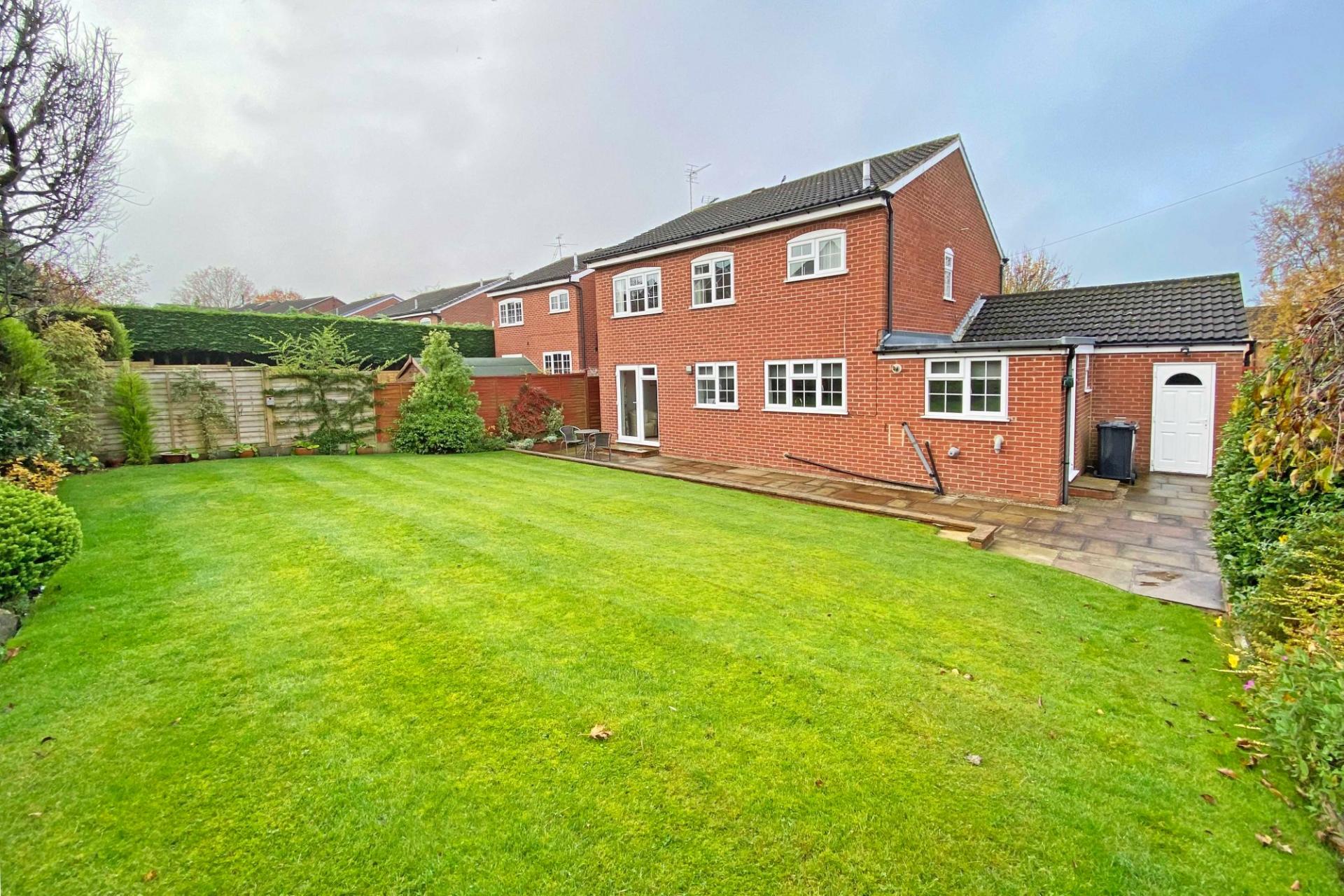 4 bedroom Detached House for sale in Harrogate