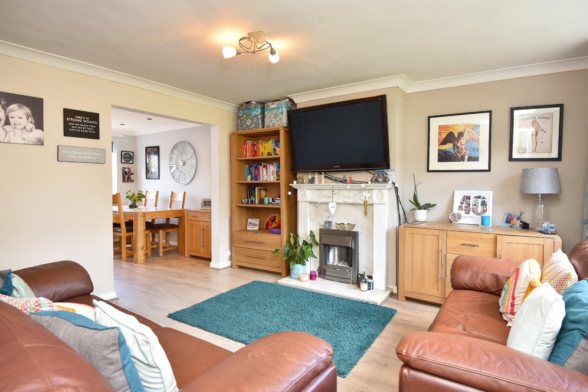 3 bedroom SemiDetached House for sale in Harrogate