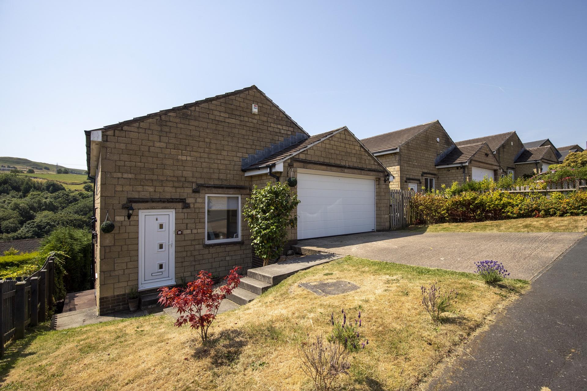 3 bedroom House for sale in Ripponden
