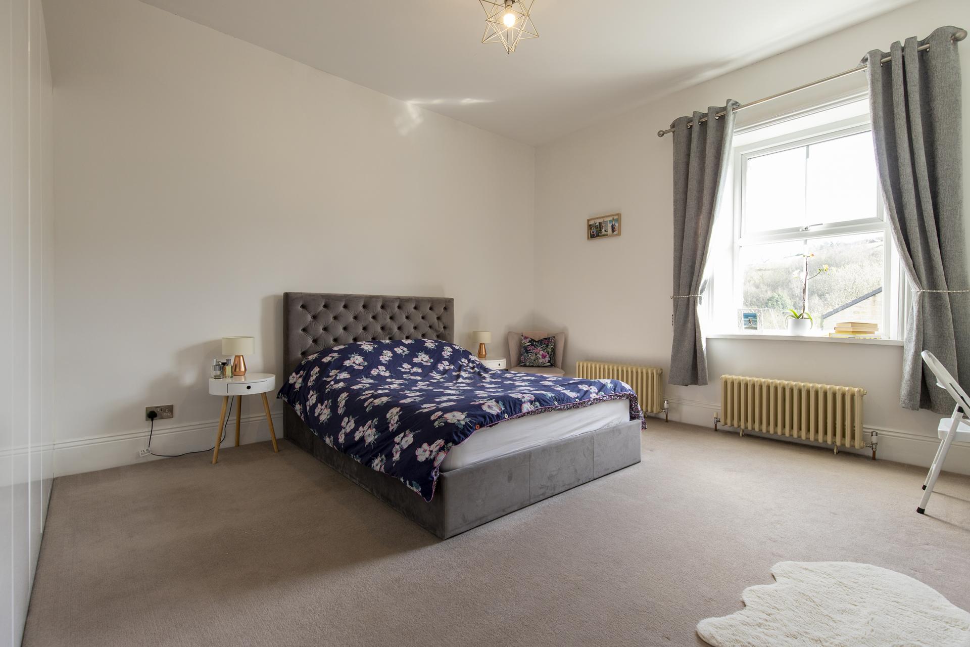 2 bedroom House for sale in Ripponden