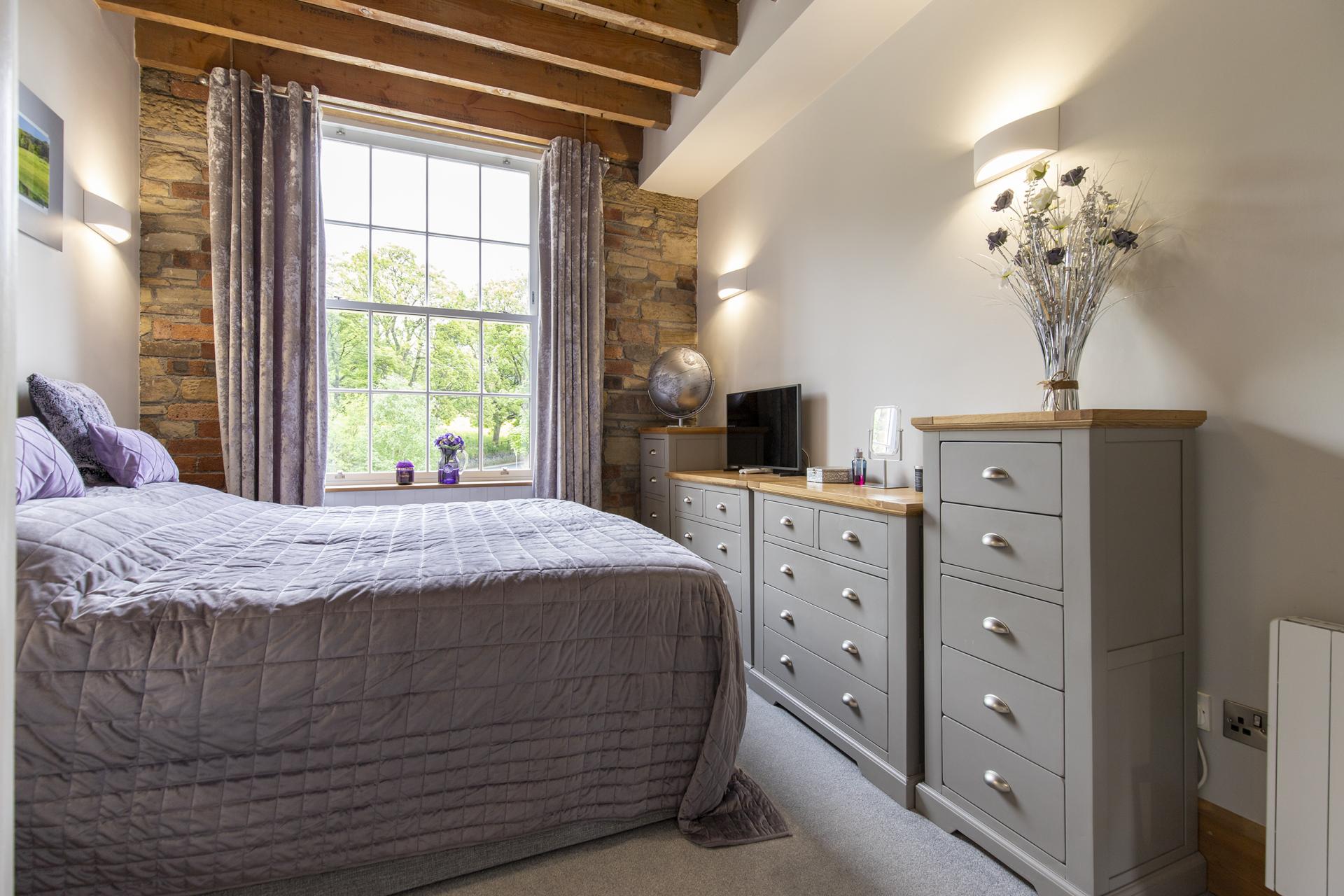 2 bedroom Apartment for sale in Barkisland