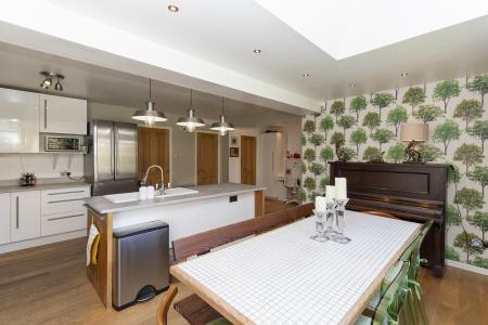 Dining Kitchen