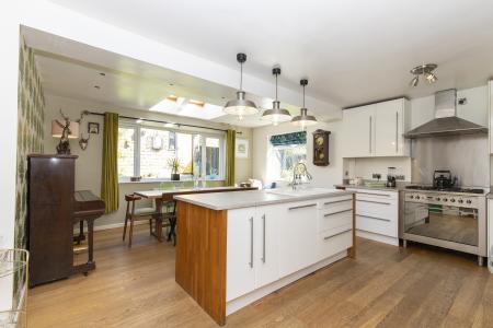 Dining Kitchen