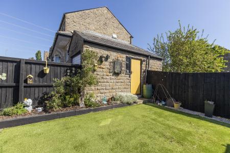 Garden & Garage