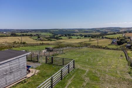 Land & View