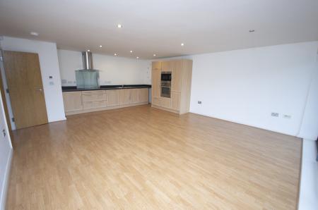 Living Room / Kitchen