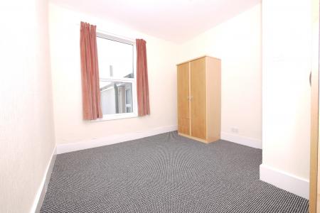 Media image 03