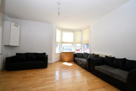 Media image 02