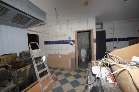 Media image 06