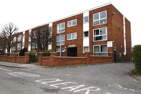 Media image 00