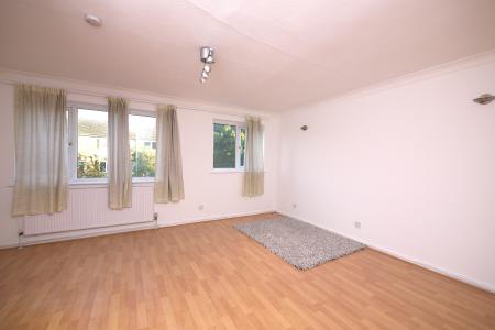 Media image 03