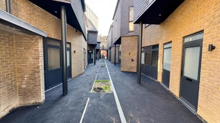 Media image 07
