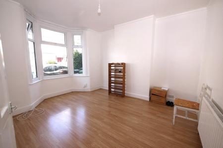 Media image 04