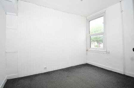 Media image 04