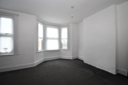Media image 03
